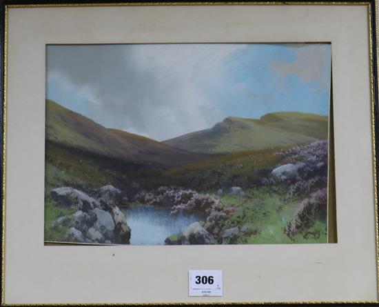 Reginald Daniel Sherrin (1891-1971) Moorland landscape 25 x 36cm